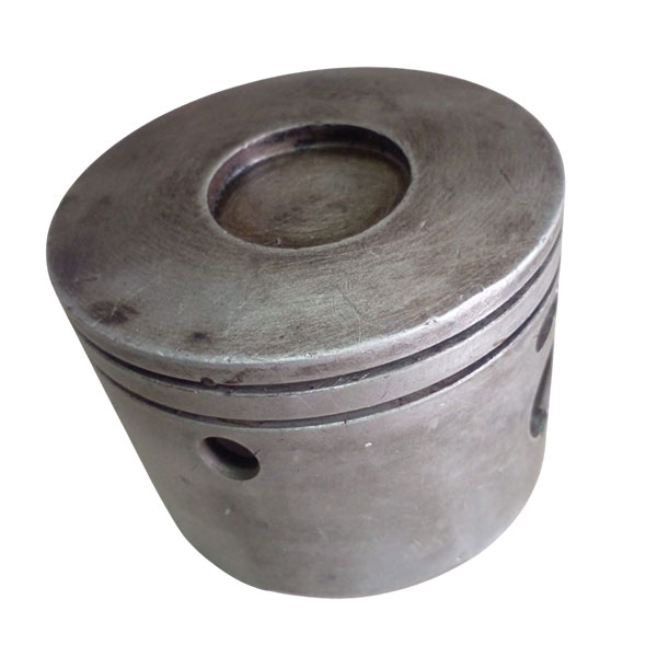 8939- Pistón Derecho Johnson-Evinrude 75-175 HP. #5005151-1 (1) Pistón Derecho